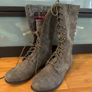 Gray boots